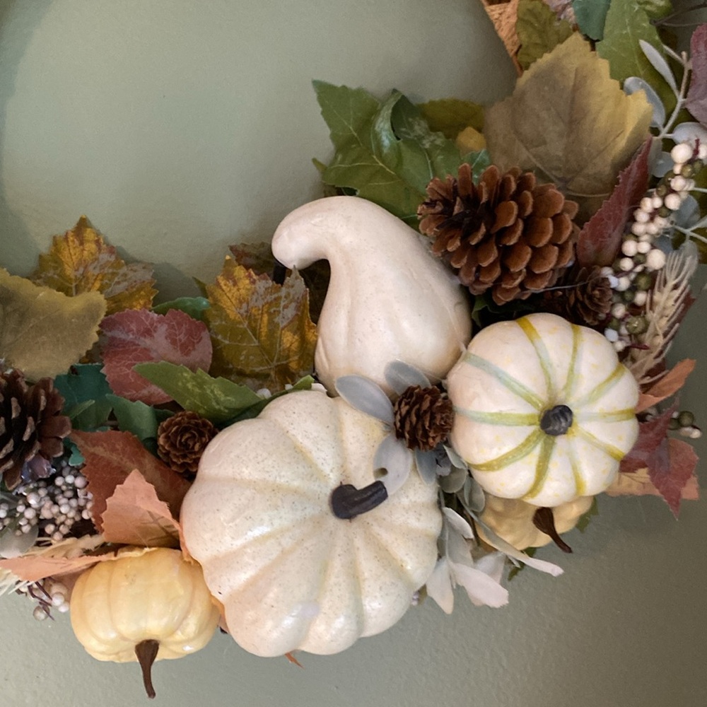 Beautiful Fall Wreath - Picture 2 of 9